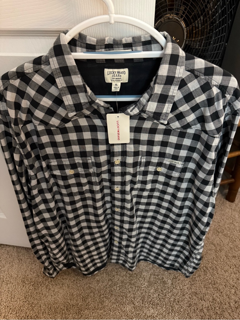 Lucky Brand Men's Black & White Plaid lined flannel Button-Up Shirt
